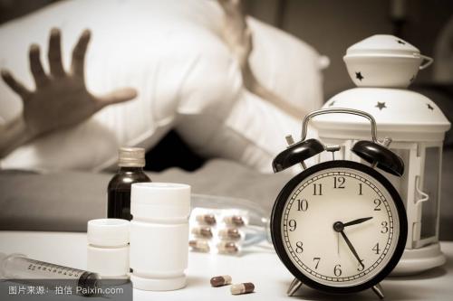 专家温馨提醒，失眠症患者一定要注意以下几点