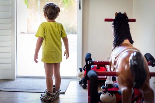 经颅磁刺激仪治疗自闭症