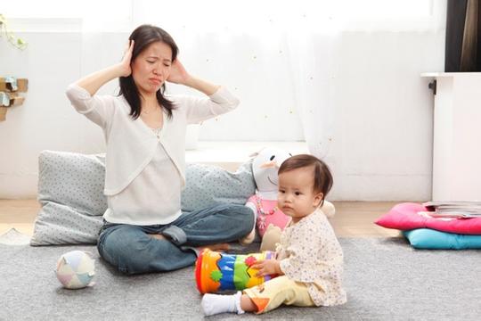 小孩患有智力低下用经颅磁刺激仪怎么治疗