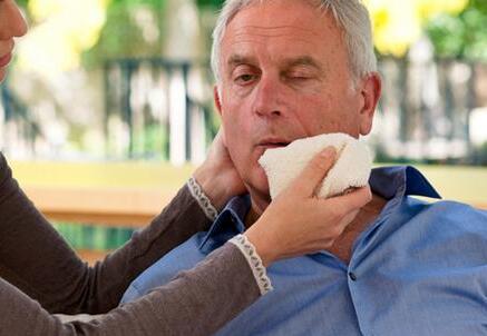 经颅磁刺激问题详解_中风是怎么引起的 原因有哪些 